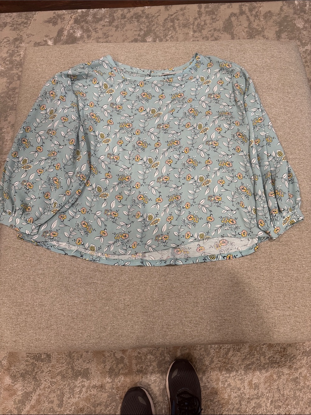 Light Blue Floral Puff-Sleeve Women's Top